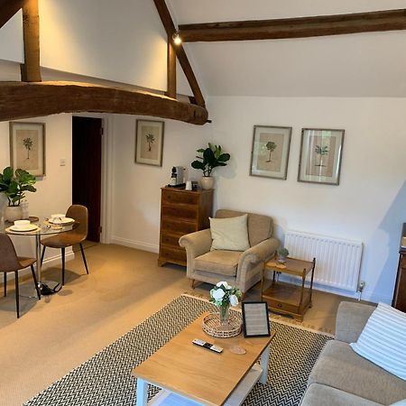The Byre Bed and Breakfast Abingdon-on-Thames Exteriör bild